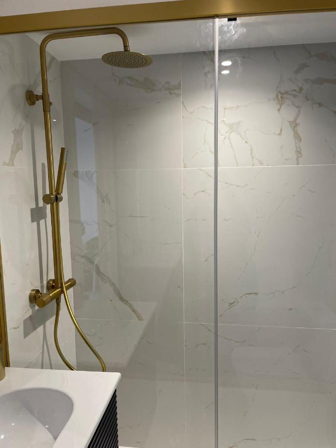 Apartamento Tres Banderas Estepona Kültér fotó
